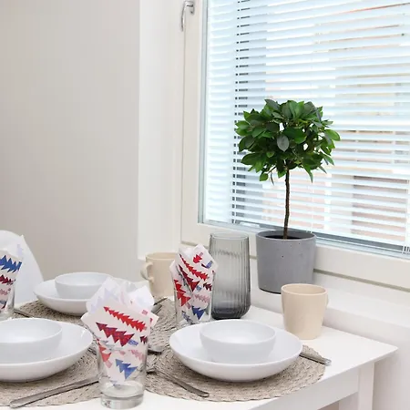 Ounas Near Main Center Spots Free Onsite Parking, Wifi Διαμέρισμα *