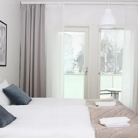 Honka Serene Suite Central Aurora City 2Bd Free On-Site Parking Rovaniemi